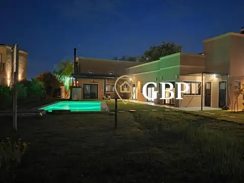 Casa en venta en Cannning Barrio San Lucas