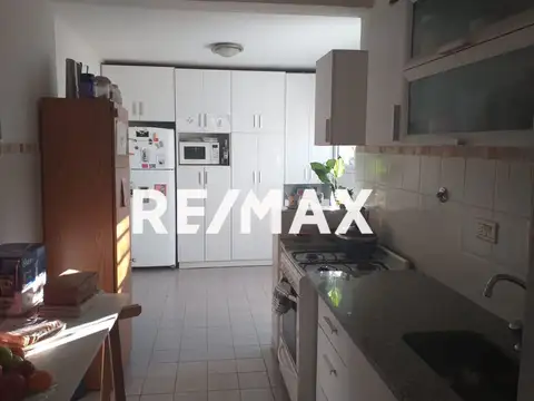 VENTA CASA 2 DORMITORIOS CIPOLLETTI APTA CRÉDITO