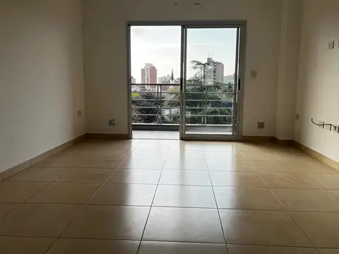 Mitre e/ Vicente López y Leandro N. Alem