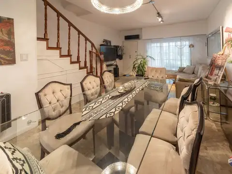 Depto Tipo Casa en Venta 41 años