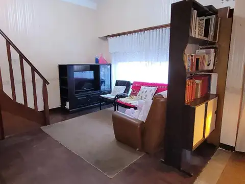 Depto Tipo Casa en Venta de 3 dormitorios