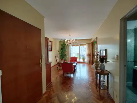 4 AMB Y DEP CFTE C/ BALCON CORR - RECICLADO - COCHERA CUBTA