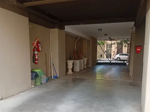 Excelente cochera descubierta en venta. Gran oportunidad