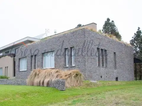 Teresa Urdapilleta Propiedades