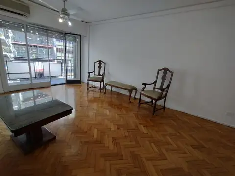 Avenida Córdoba  al 1800