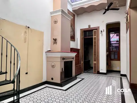 Casa 6 ambientes con 4 baños