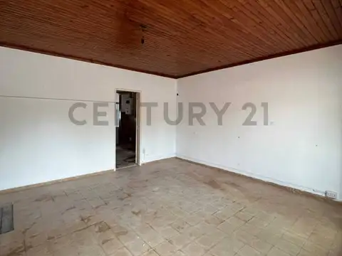 Avda Ernesto Salva 200, Piso 0