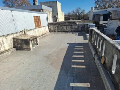 Casa en Alquiler en Barrio España y Hospitales, $ 300.000