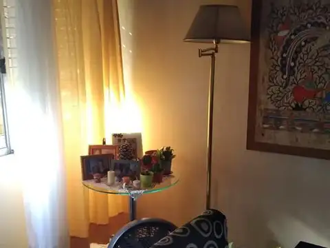 Casa 2 ambientes con 1 baño