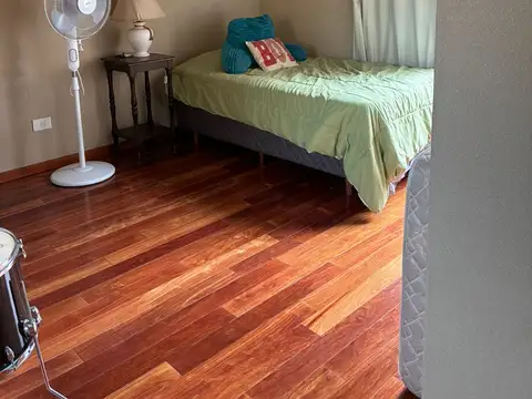 Casa 4 ambientes con 4 baños