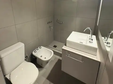 Departamento 5 ambientes con 2 baños