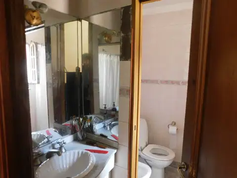 Uspallata 2000, Piso 1