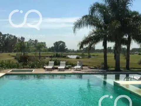 Casa en Venta en San Eliseo Golf & Country, USD 1.790.000