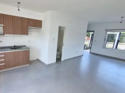 Dúplex en alquiler en Ituzaingó Norte