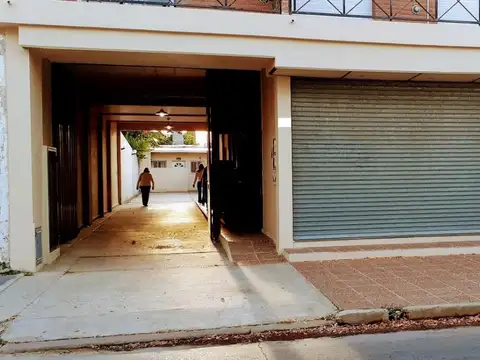 Laprida e/ Colombres y Gascón