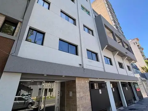 Espacioso monoambiente en la zona premium de Banfield 2E (FC)