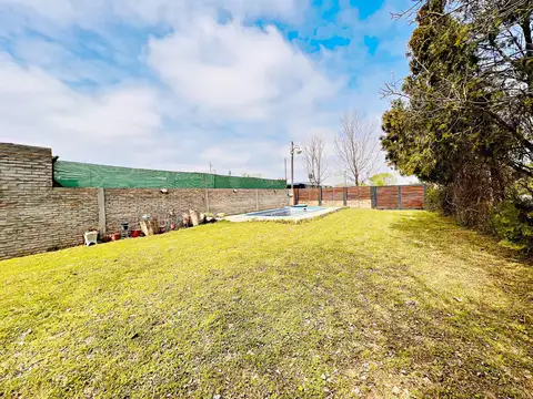 Casa 3 ambientes con 2 baños