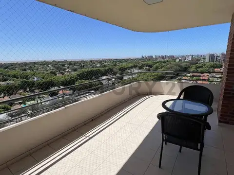 Manzone 1055 , Piso 14