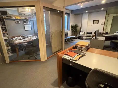 Oficina en Venta 61 años