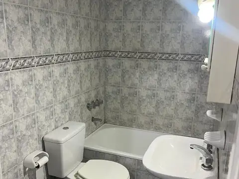 Departamento en Alquiler en Villa Luro, $ 550.000