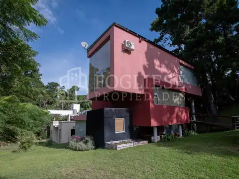 Casa en Venta en Mar De Las Pampas, USD 215.000