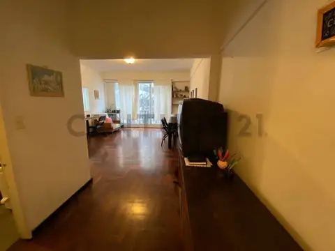 San Martin 2900, Piso 2