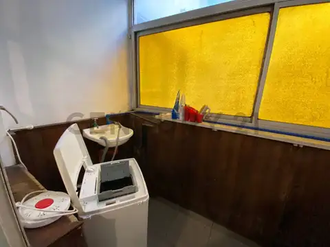 Departamento 5 ambientes con 2 baños