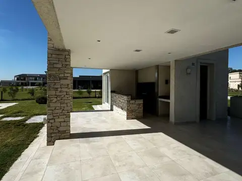 La Providencia Country