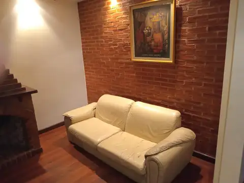 Casa 6 ambientes con 3 baños