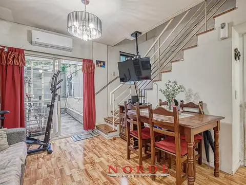 Depto Tipo Casa en Venta 14 años