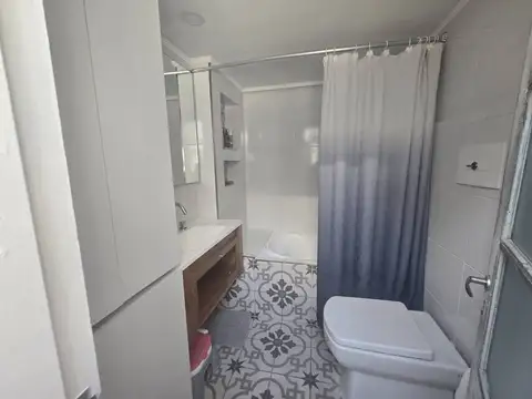 Depto Tipo Casa en Venta de 4 ambientes