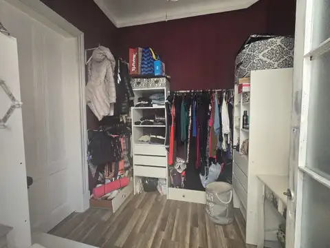 Depto Tipo Casa en Venta 81 años