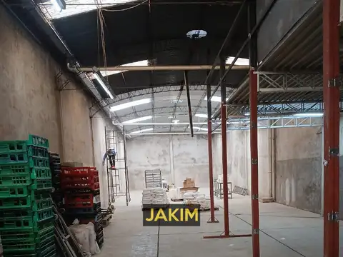 Galpon en Alquiler en Martin Coronado, $ 2.500.000