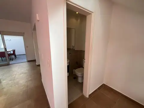 DEPARTAMENTO TIPO DÚPLEX 3 AMBIENTES EN VENTA