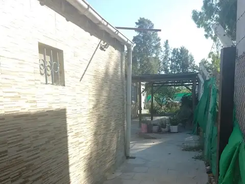 Quinta en Venta con 2 cocheras