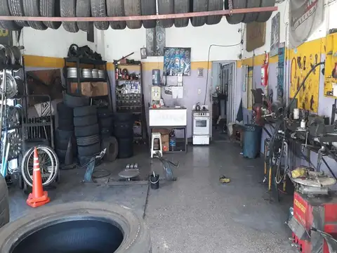 Local en Venta en Pompeya, USD 110.000