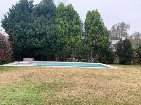 Hermosa Casa De 3 Dormitorios En Los Potrillos