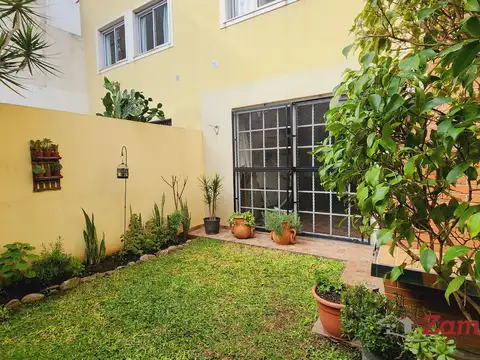 Depto Tipo Casa en Venta de 3 dormitorios
