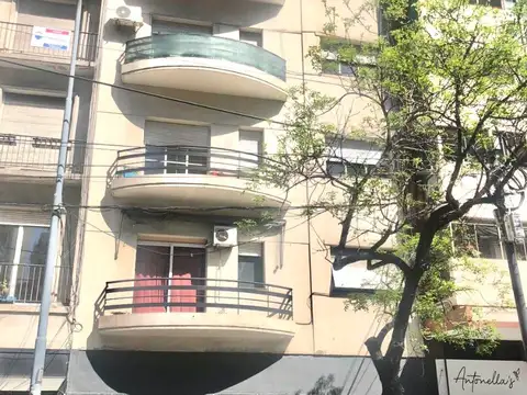 Av. Rivadavia 5500 CABALLITO - Excelente Semipiso 3 amb de 70 m2 Parcialmente amoblado
