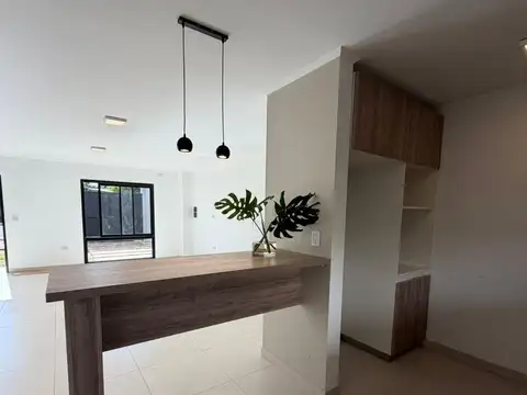 CF1314 - DÚPLEX EN VENTA - 3 DORMITORIOS - AV. ALEM Y MONSEÑOR DE ANDREA