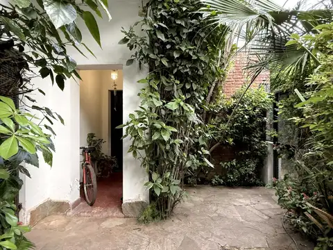 Depto Tipo Casa en Venta de 5 ambientes