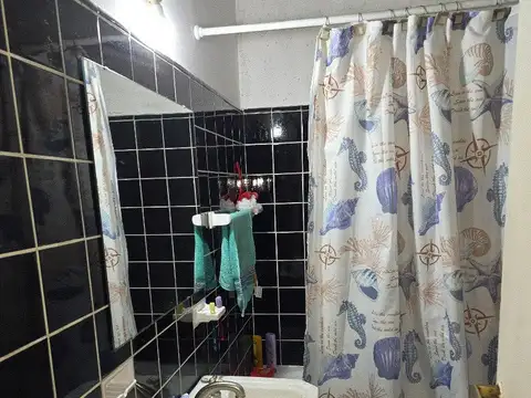 Depto Tipo Casa en Venta en Villa Saenz Peña, USD 77.900