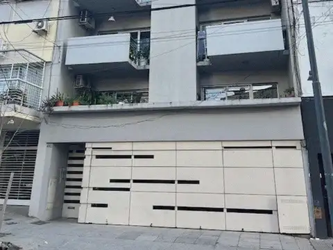 Costa Rica 4200, Piso 4