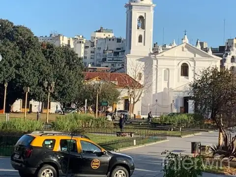 Departamento de 4 ambientes amoblado en Recoleta - ALQUILER -