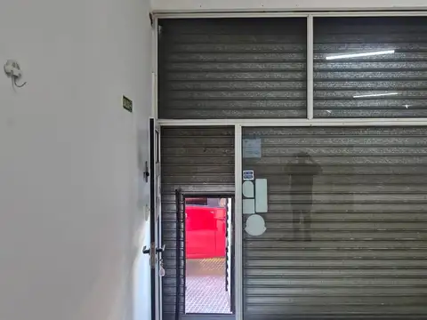 Buenos Aires  al 7400