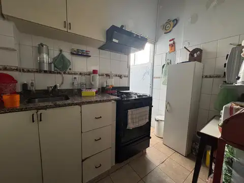 Departamento 4 ambientes con 1 baño