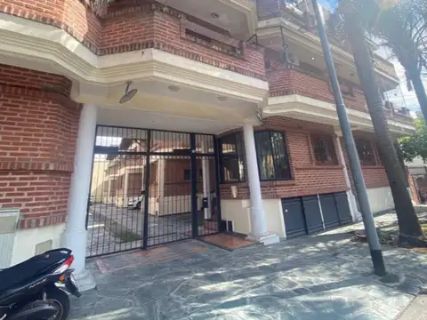 Remedios e/ Homero y Pasaje Juan León Palliere