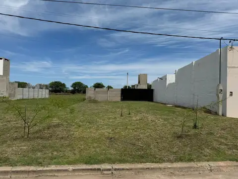 Quinta en  barrio Antartida Argentina