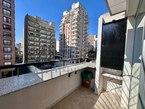 Departamento en Alquiler con 1 cocheras