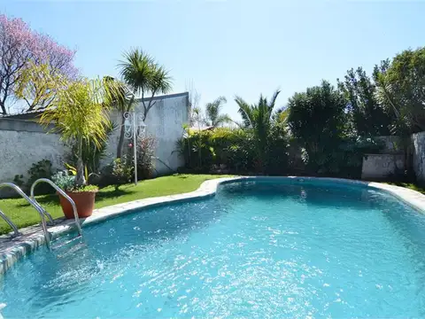 Casa en Venta en Haedo, USD 270.000